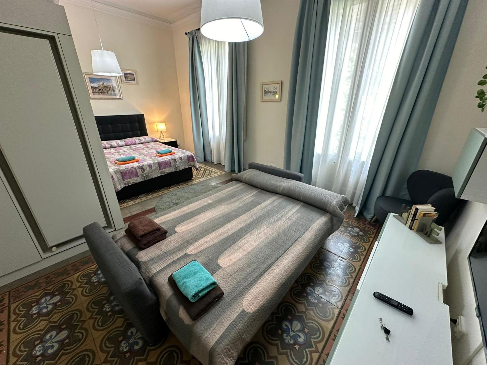 Rooms Rumila Barcelona Exterior photo